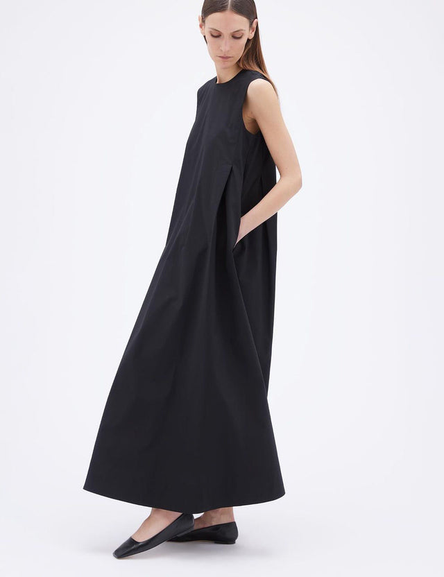 REMAIN - A-Shape Maxi Dress